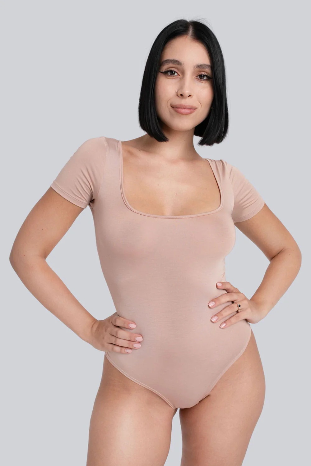 Body Miss Invisible Shortsleeve U-neck Cappuccino