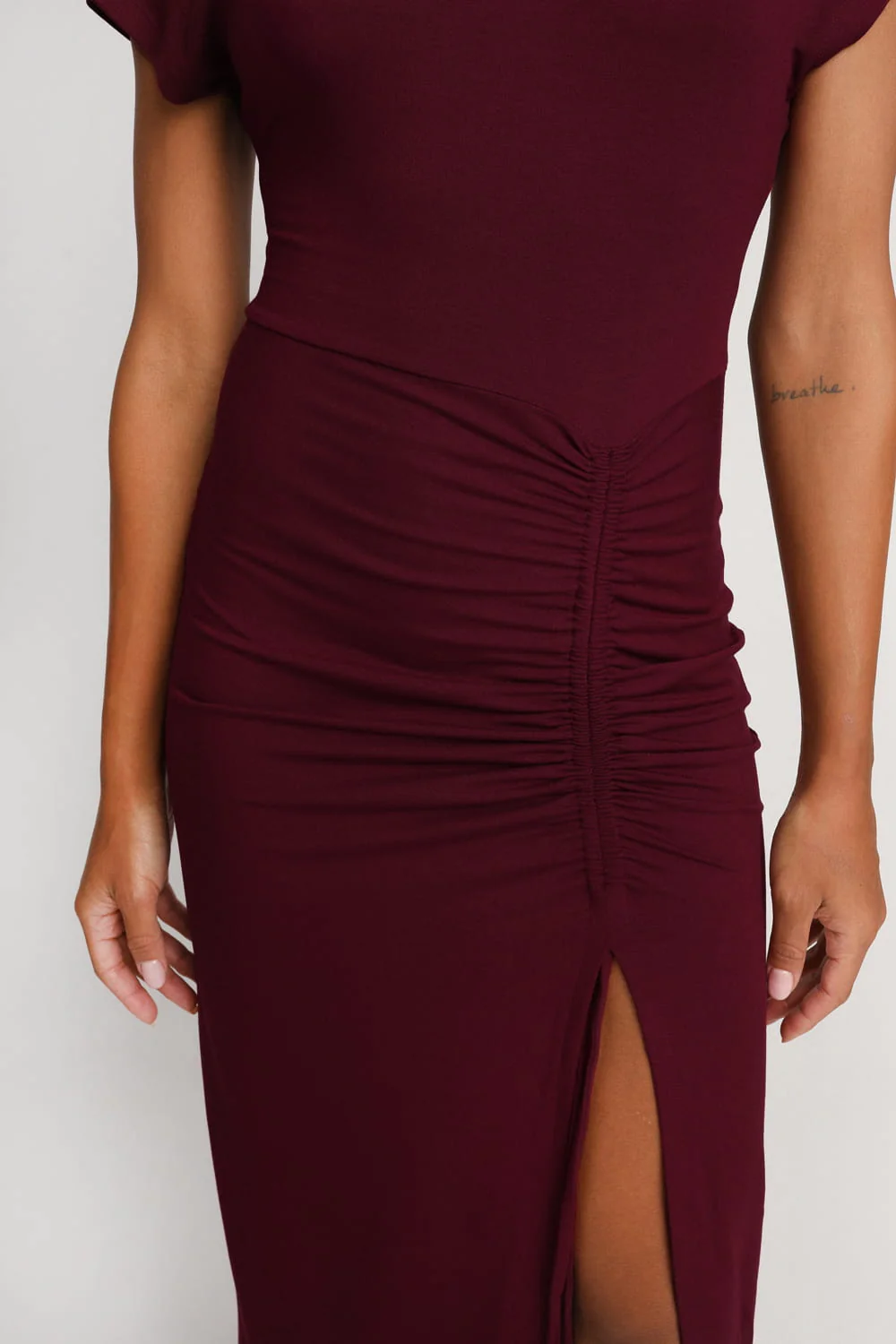 Sukienka Miss Selene Burgundy - Image 4