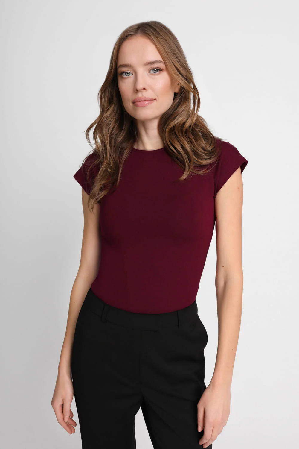 T-shirt Miss Sleek Burgundy - Image 5