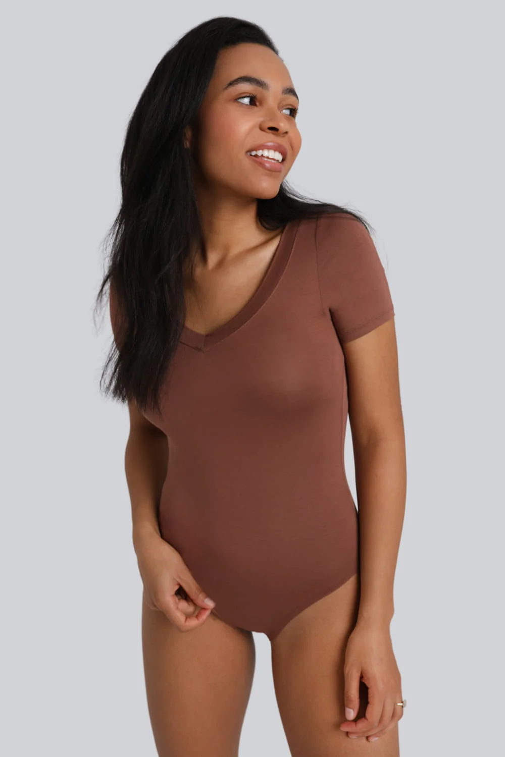 Body Miss Invisible Shortsleeve V-neck Chocolate - Image 3