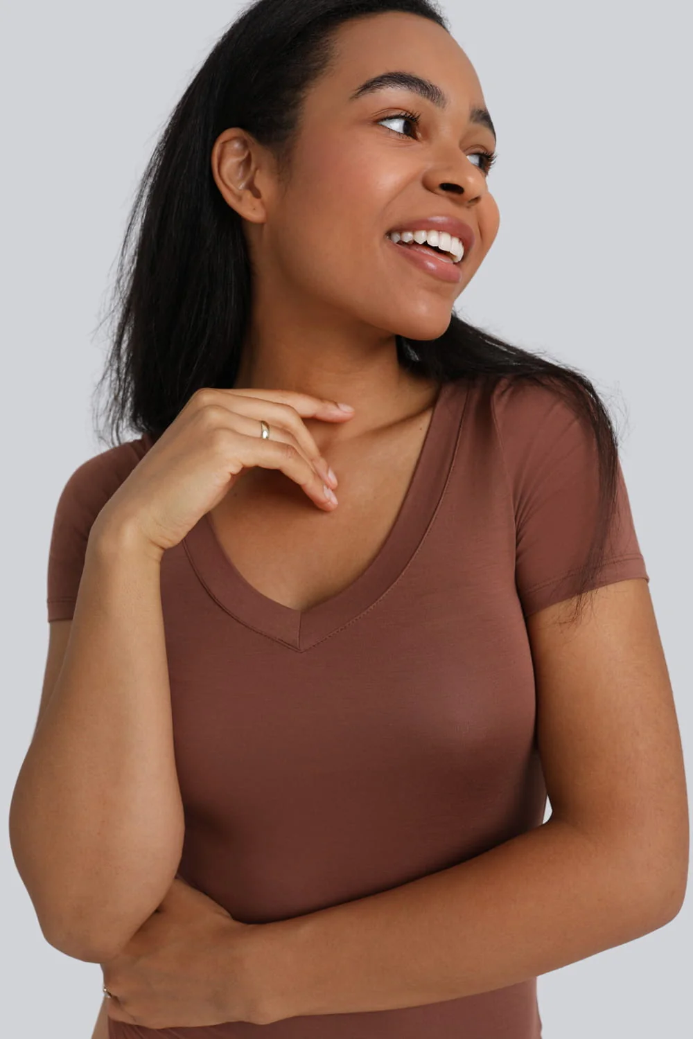 Body Miss Invisible Shortsleeve V-neck Chocolate - Image 4