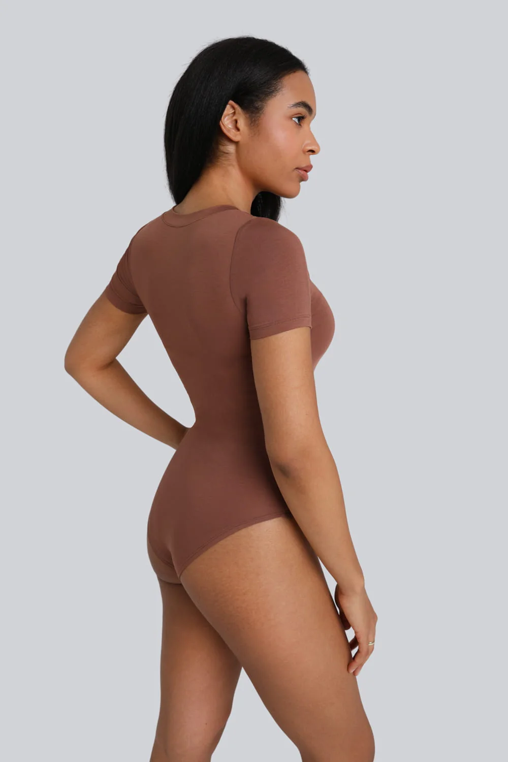 Body Miss Invisible Shortsleeve C-neck Chocolate - Image 6