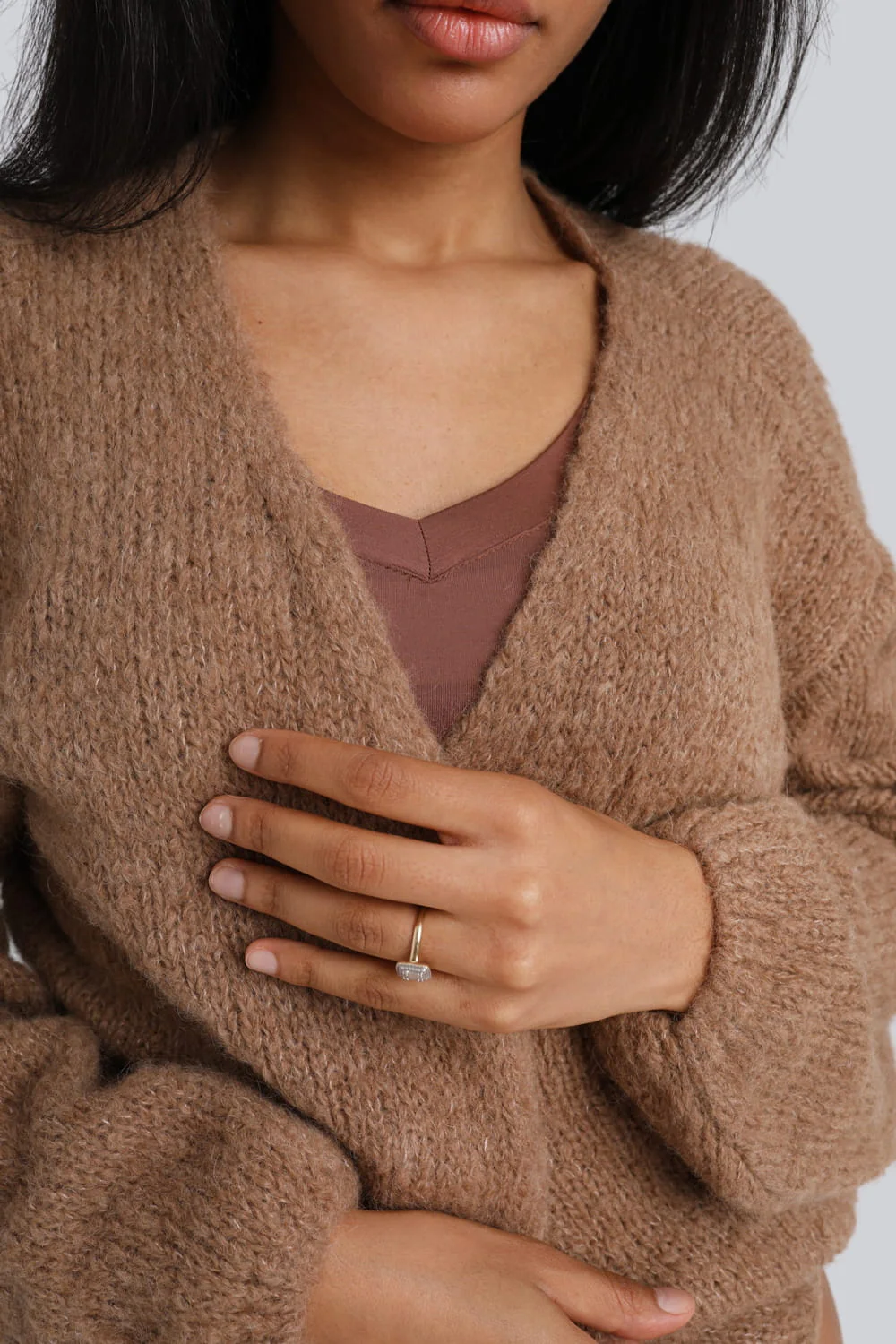 Longsleeve Miss Invisible V-neck Chocolate - Image 7