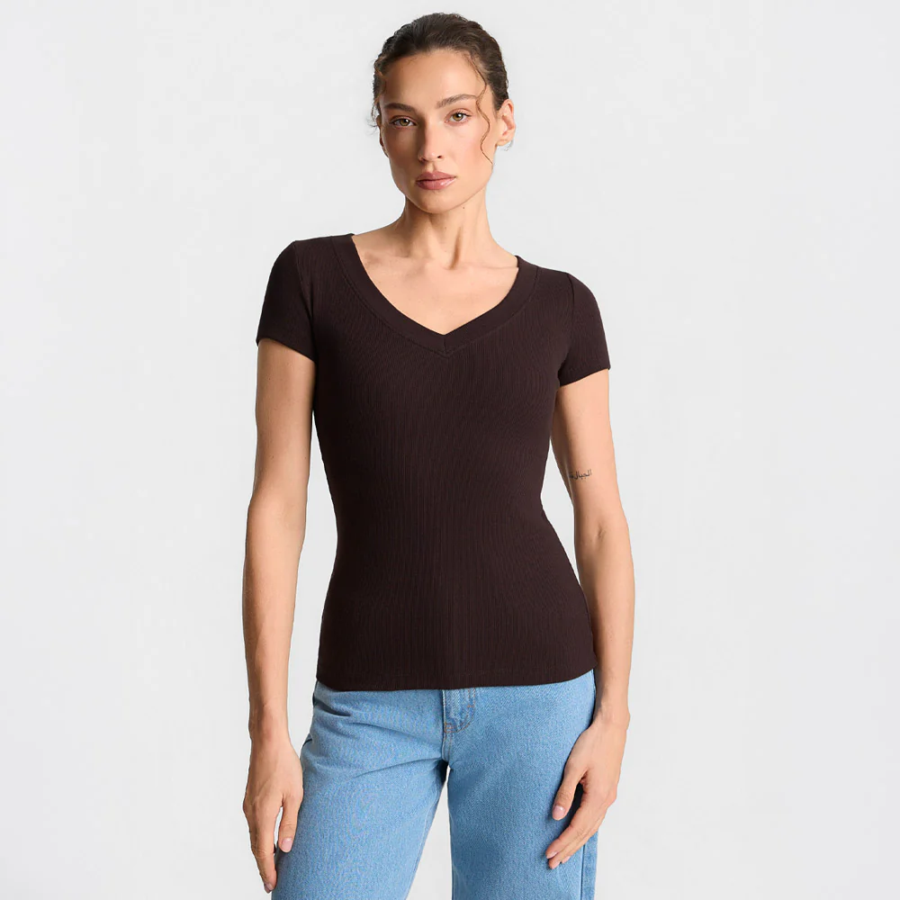 T-shirt Miss Womanly Dark Chocolate - Image 8