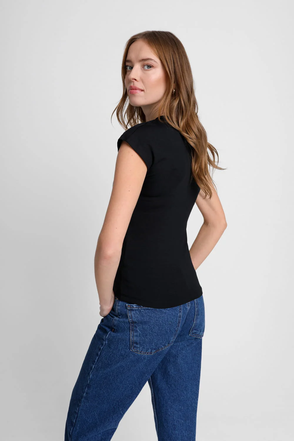 T-shirt Miss Sleek Black - Image 3