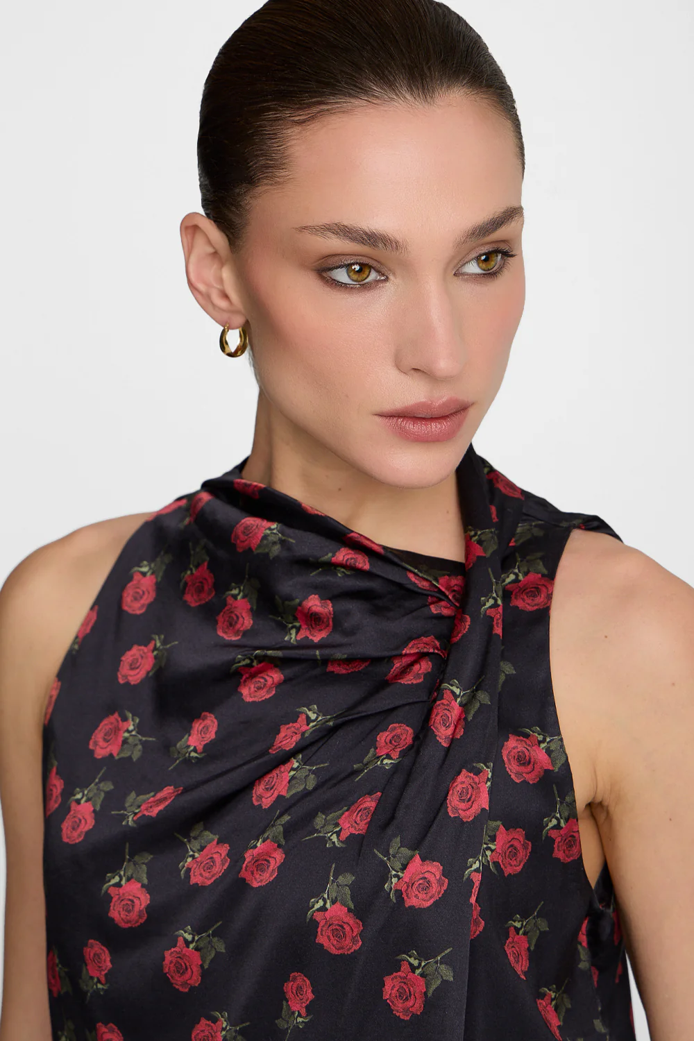 Top Miss Rosa Black - Image 4