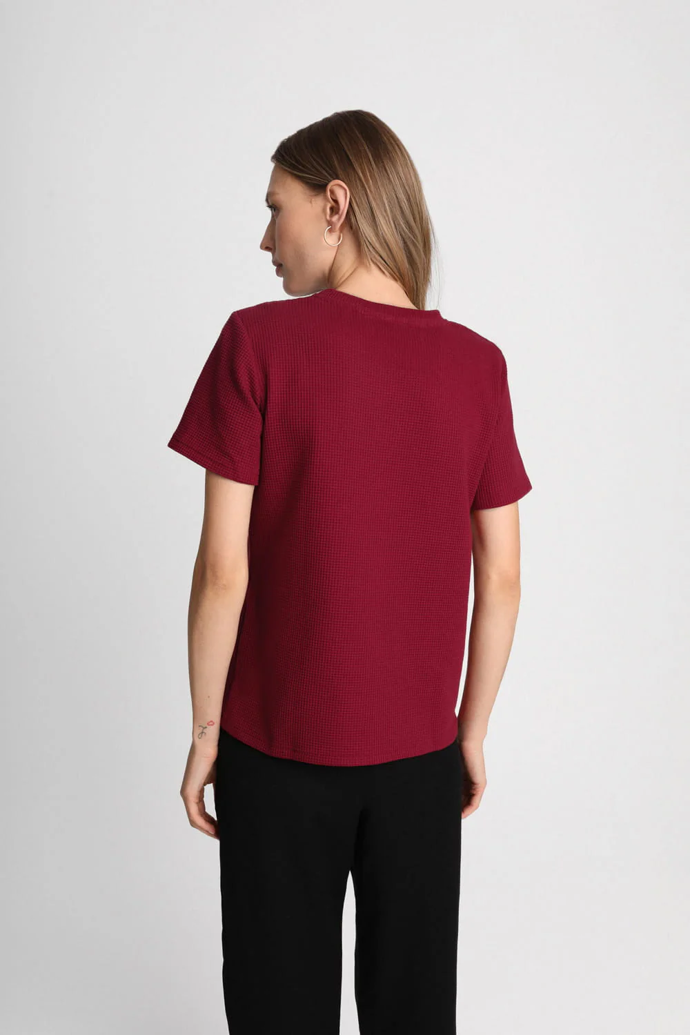 T-shirt Miss Dapper Wine Red - Image 6