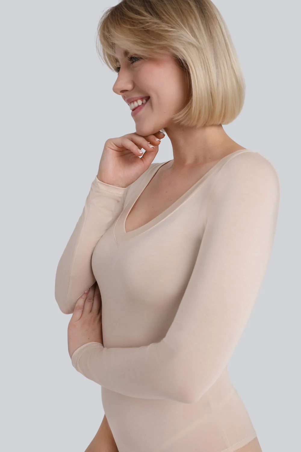 Body Miss Invisible Longsleeve V-neck Sand - Image 4