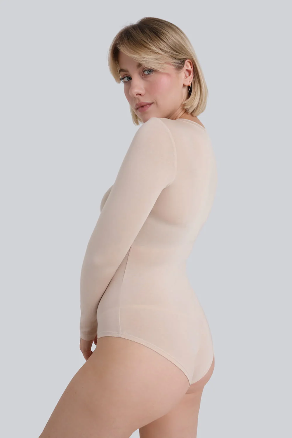 Body Miss Invisible Longsleeve V-neck Sand - Image 7