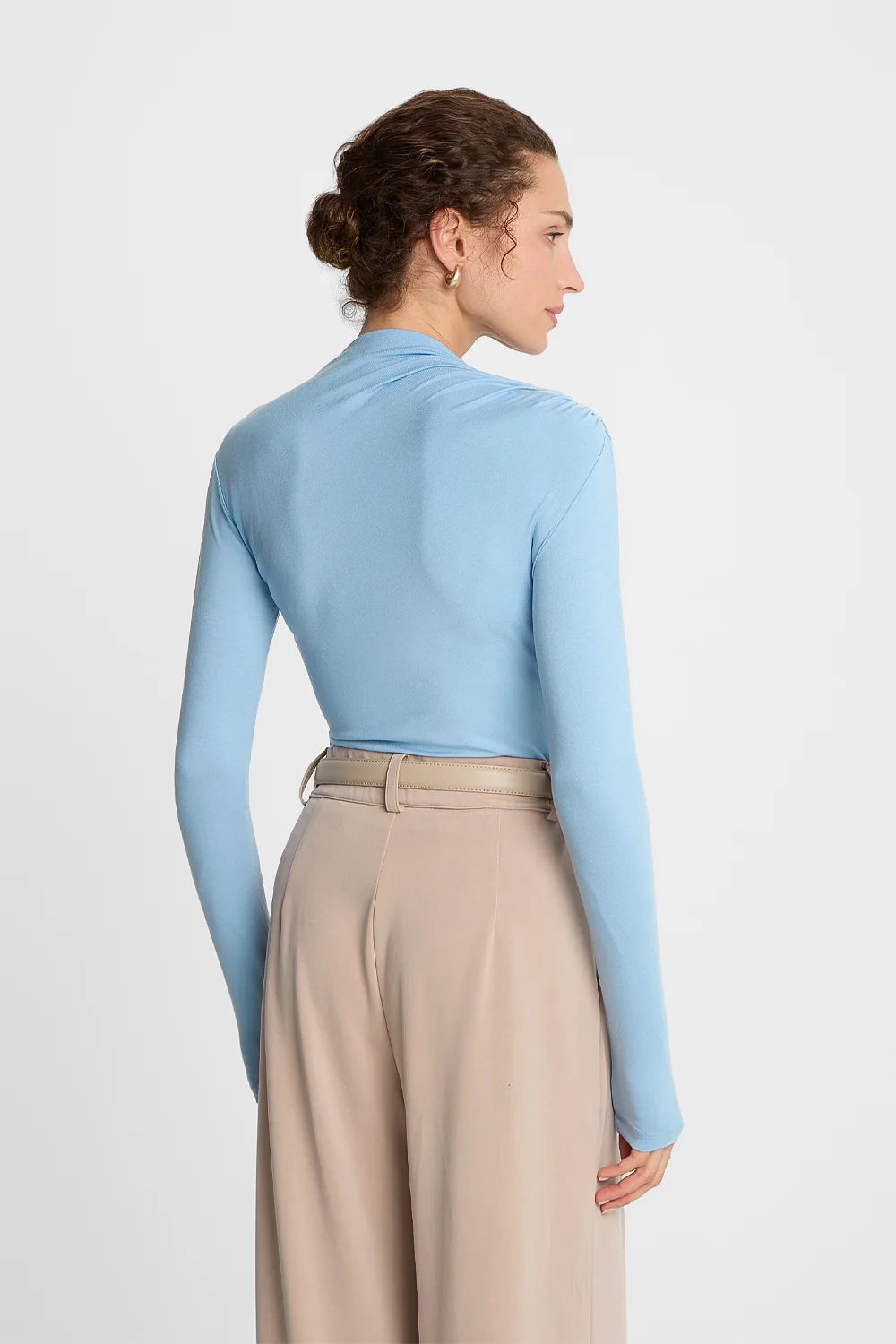 Longsleeve Miss Sculptural Light Blue - Image 6
