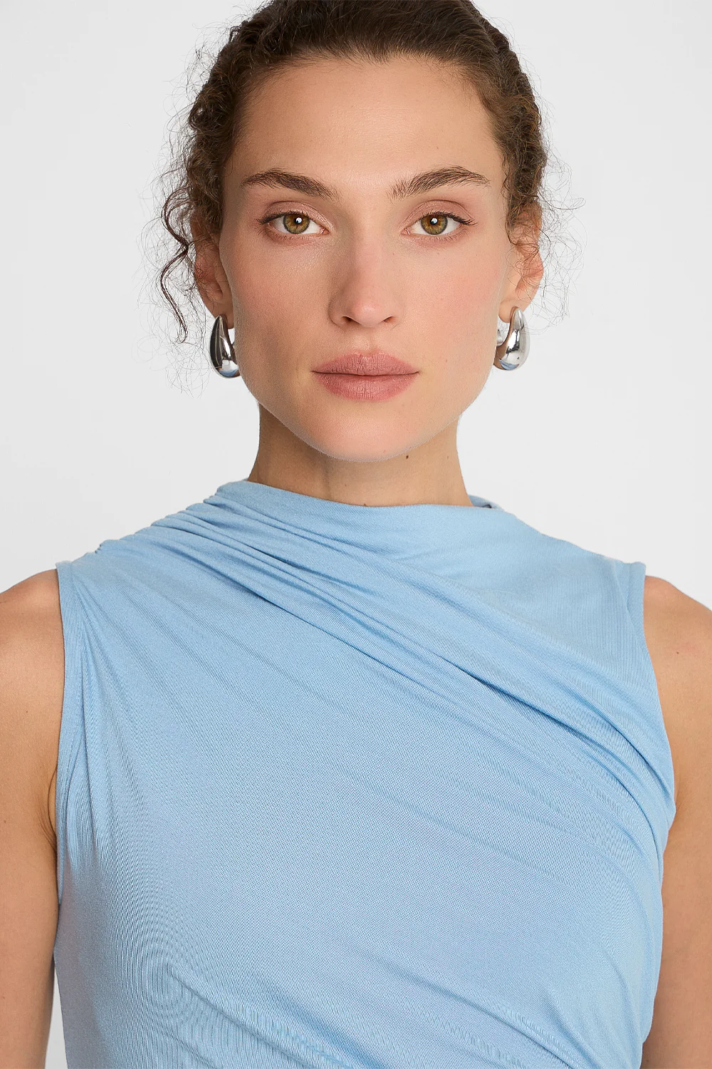 Top Miss Sculptural Light Blue - Image 4