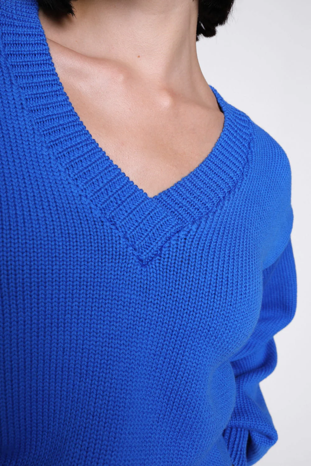 Sweter Miss Timeless Cobalt - Image 3