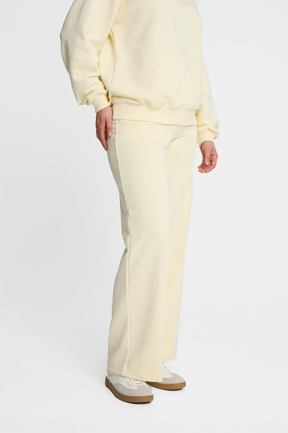 Spodnie Miss Everyday Light Yellow - Image 3