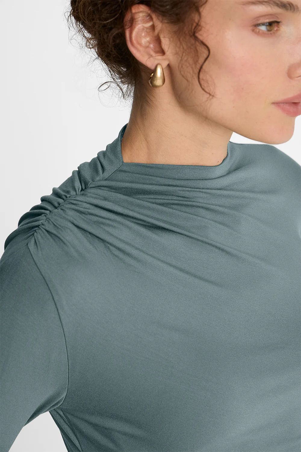 Longsleeve 3/4 Miss Sculptural Olive - Image 3